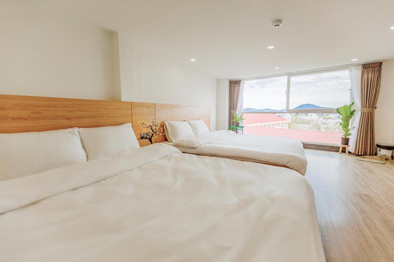 Отель Dahill 196 Dalat Экстерьер фото